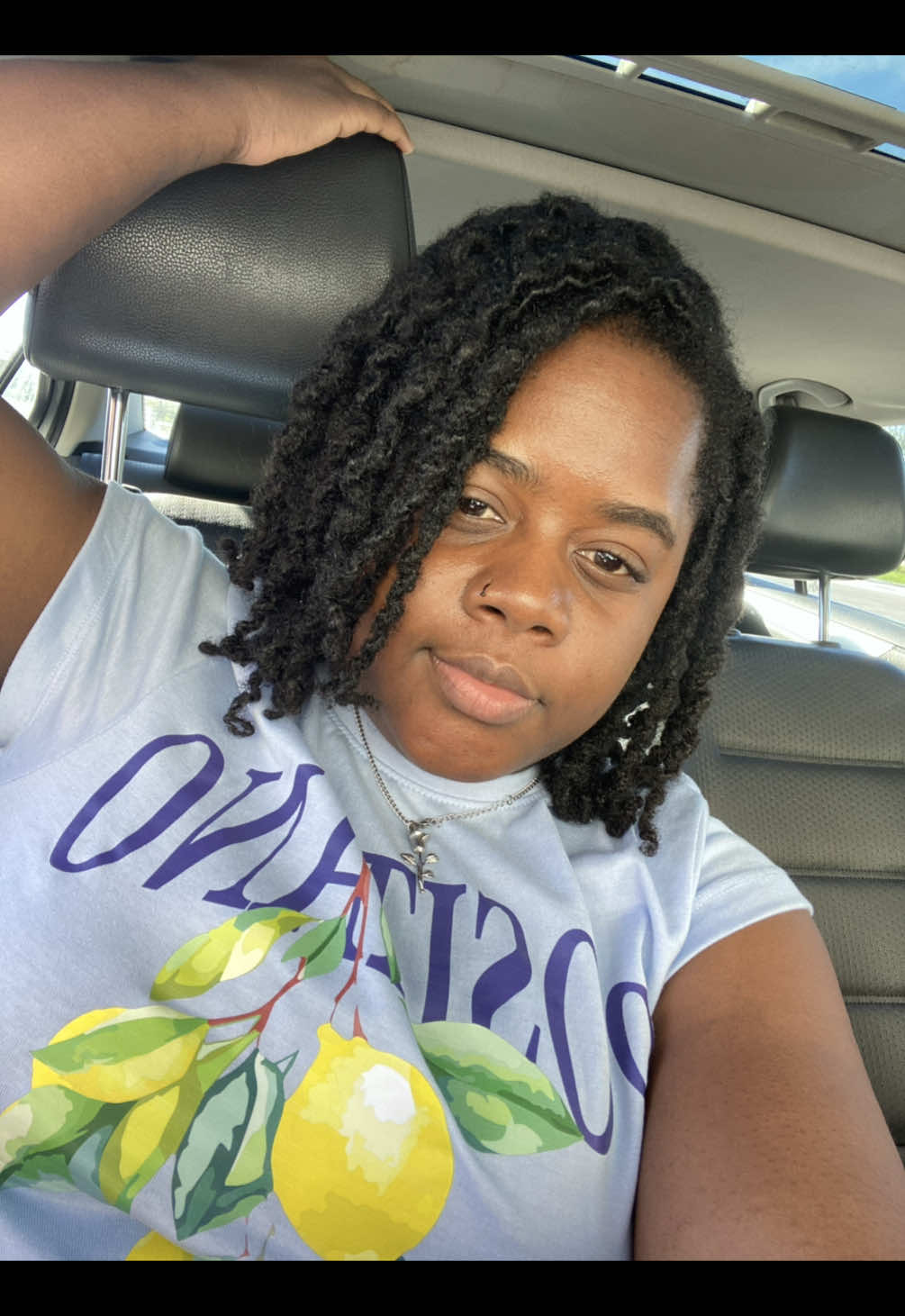 Try it and let me know… Koman pouw utilize bikini trimmer Pa peze l pou l pa domaje pow Utilize dan l vini an si plum yo long Sou w ta vle l swa utilize pati won an pandan wap vire l tou won  #womenstrimmer  ##womengrooming ##SelfCare#shavingtips #hairremoval