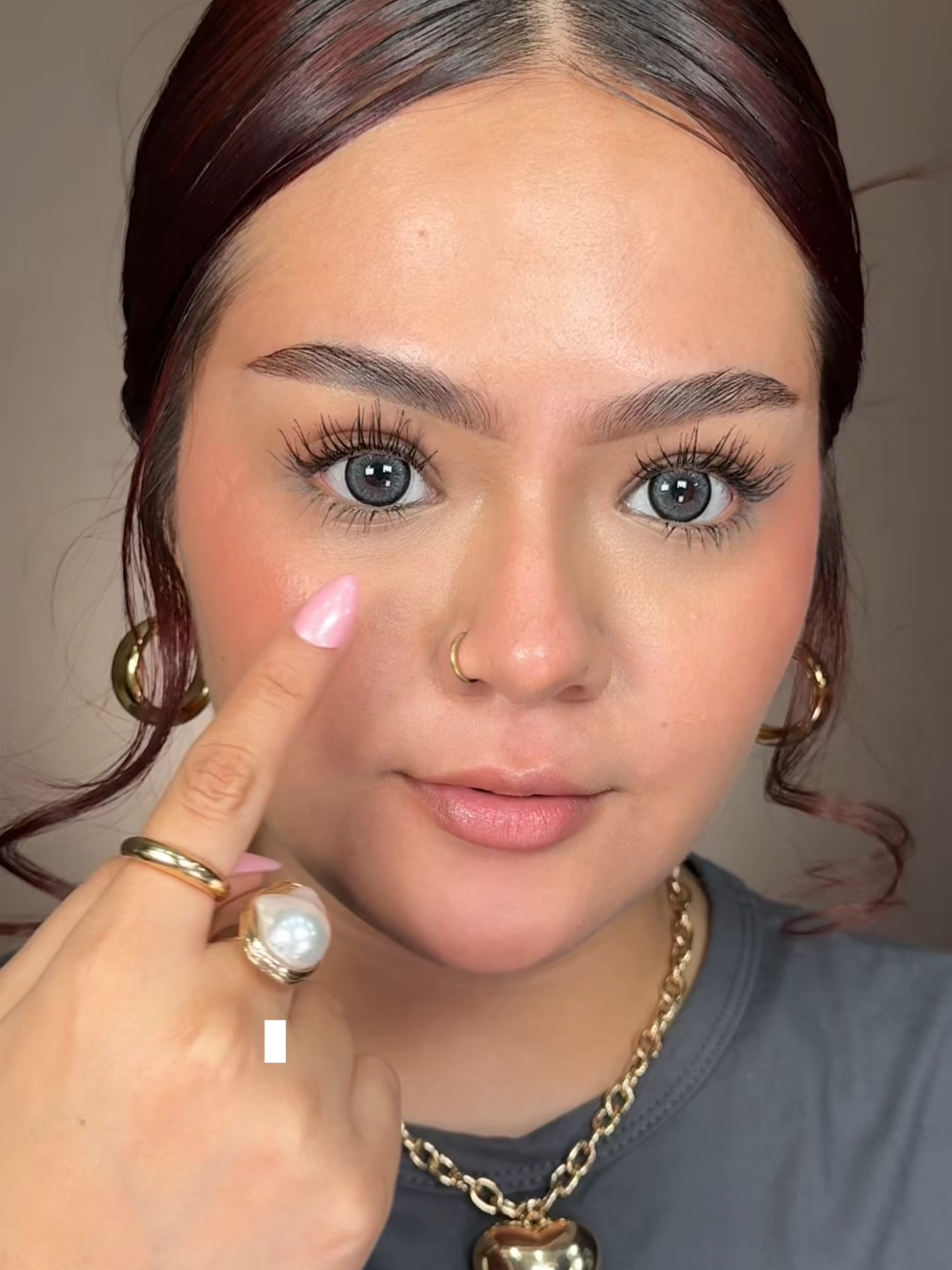 Nuestro secreto mejor guardado🤩cómo sellar la ojera sin que se cuartee🫶🏻 #tipdebelleza #hackdemaquillaje #polvocompacto