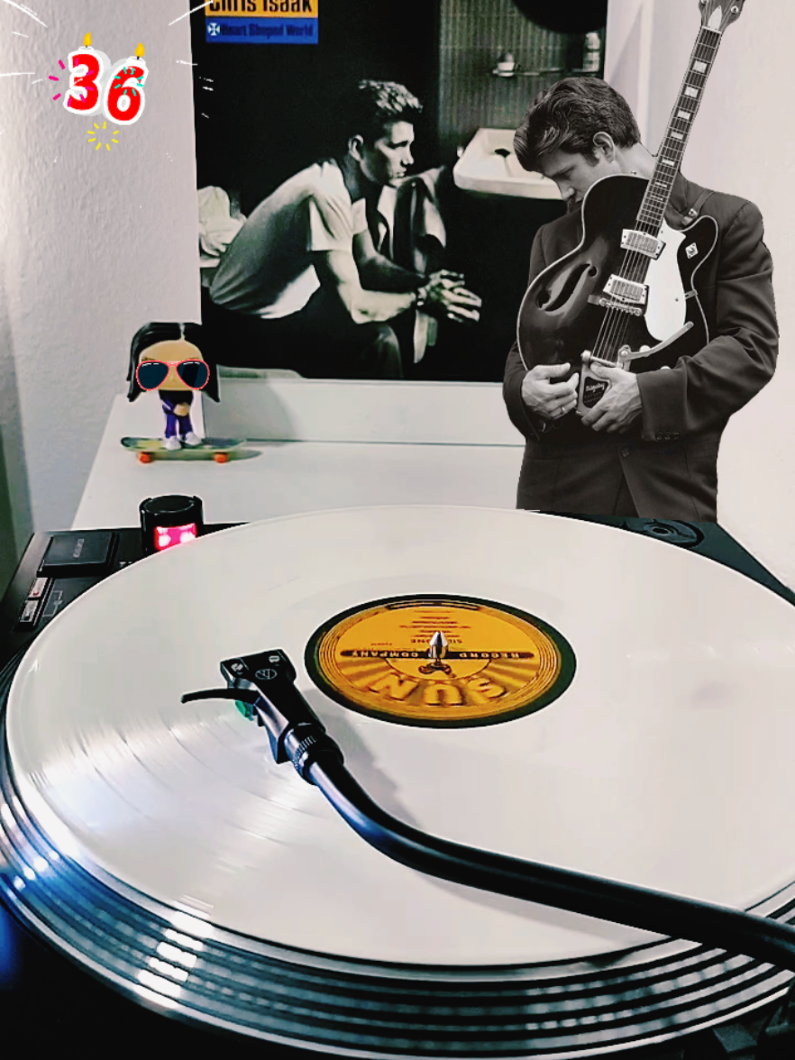 Heart Shaped World [36 YEARs] #vinyl #vinylcollection #vinylcommunity #vinylcollector #vinyljunkie #vinyladdict #vinylrecords #vinyloftheday #vinylcollectionpost #vinyligclub #vinylgram #vinyllover #vinyllove #parati #vinilo #acetato #analogo #tornamesa #melomano #reelsviral #folow #al3vinyl #chrisisaak #heartshapedworld #wickedgame #rockandroll #rockabilly #rootsrock 