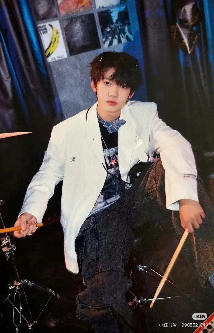 Bagi bagi foto Zhang Yiran #tffamily #ZhangYiran #Handsome #luvv #handsomeboy #fyp #mylove 