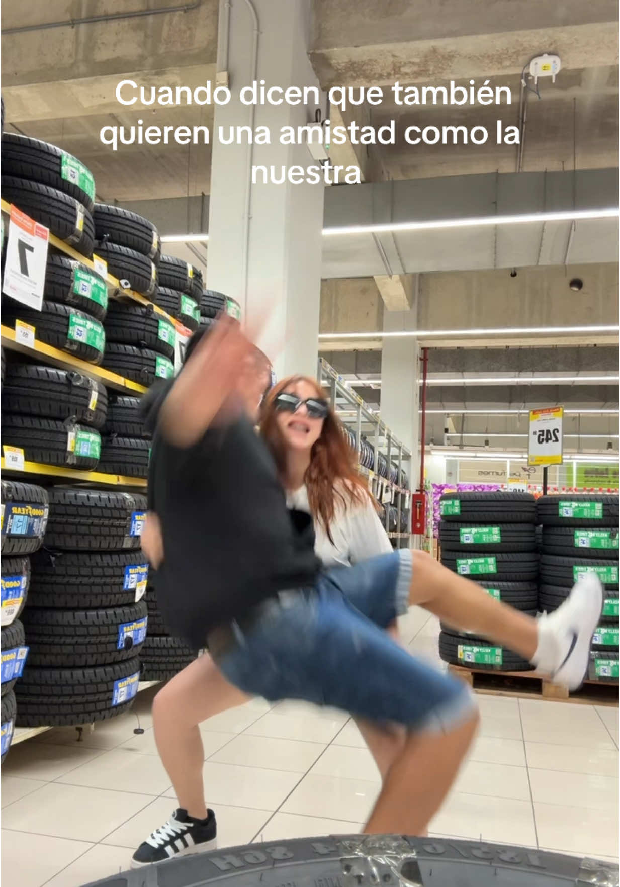 JAJAJAJA somos mucho ambiente  @El Santeño  #amigos 