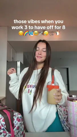 or when you work 6 only to have off for 4 … 😩😓😶🫨🙄🤥🫣☹️ #nurse #nursetok #nursesoftiktok #nightshift #nurseootd #scrubs #nursingschool #nursingstudent 