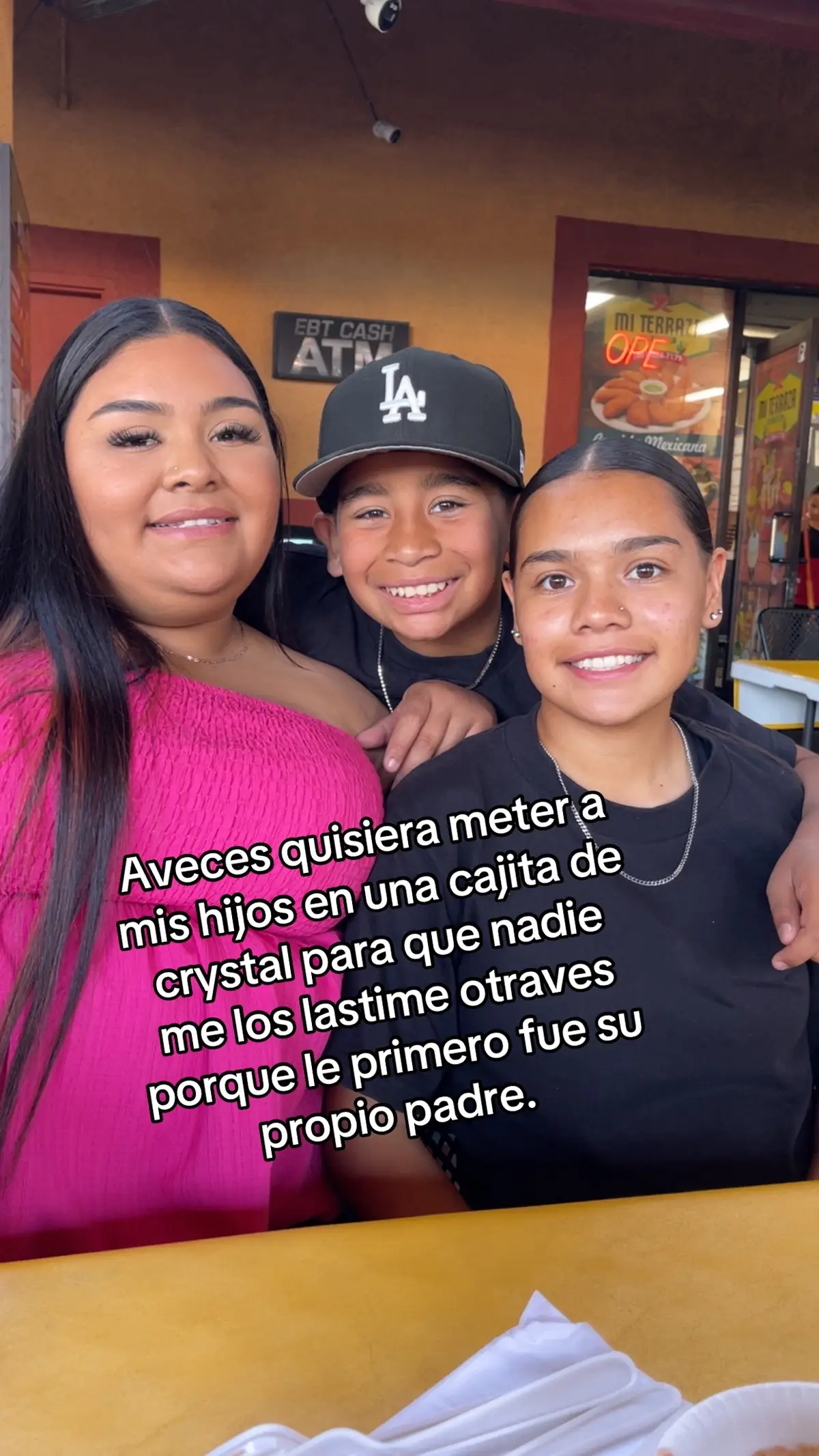 Pero tienen a su madre que aria todo por ellos aunque esté cansada siempre seré la primera en esta a su  lado! Los quiero mucho! ❤️ #👍 #pocohombre #deadbeatdad #imacoolmom #fypシ #fyp #foryoupage #foryoupage❤️❤️ #parati #lomejorquemepaso #teamo 
