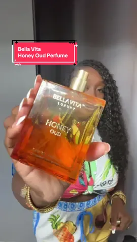 Bella Vita Honey Oud new addition to my perfume collection! It gives grown and sexy ! #perfumetok #TikTokShop #tiktokshopfinds #tiktokshopcreatorpicks #perfumetiktok 