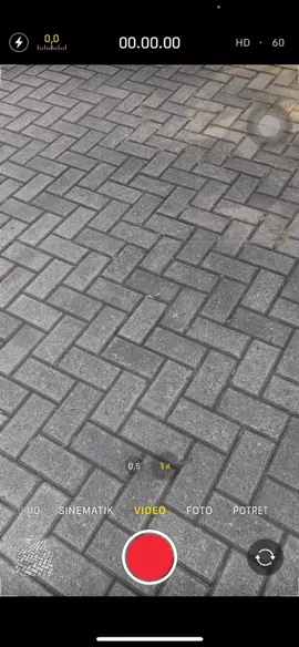 test cinematic iphone 13 + tangan tremor no filter  #iphone #iphone13 #iphone13midnight #iphone13kamera #cinematic #cinematicvideo #fyppppppppppppppppppppppp #tangantremor #