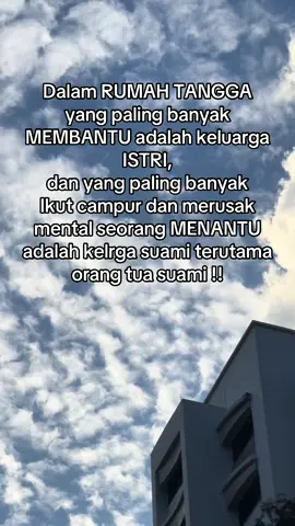 Aku tau aku dilahirkan dari klrga yg tidak mampu🥹tapi ke2orang tuaku selalu mengusahakan disetiap rumah tanggaku dalam kesusahan,berharap ank perempuannya diterima baik oleh mertuanya,tapi apa yg terjadi aku malah selalu direndahkan dikrlga itu.😭