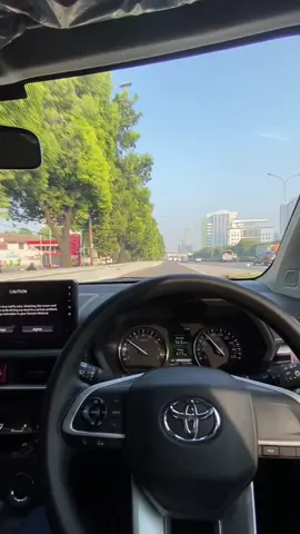 Weekend cerah #foryoupage #nyetirmobil #nyetirsendiri #fypシ゚ #trending #xybca #viral 