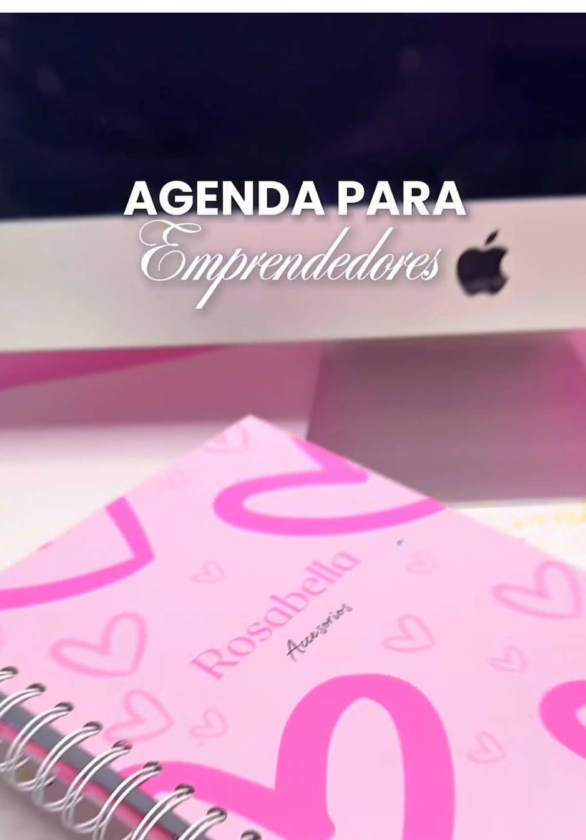 📦💖 ¿Vives anotando tus pedidos en cualquier papelito? Tu negocio merece más orden y menos estrés. Con nuestra agenda para pedidos llevas todo bajo control: clientes, fechas, pagos… ¡todo en un solo lugar! 📝✨ Perfecta para emprendedoras que quieren crecer con estilo y organización. 💬 Comenta si tú también necesitas una así 👇 📲 Link en bio / Escríbeme para pedir la tuya 💕 #Fyp #AgendaDePedidos #SoyEmprendedora #panama🇵🇦 #EmprendedorasOrganizadas #NegocioPropio #AgendaCreativa #PapeleríaBonita #PedidosOrganizados #EmprenderConEstilo #Agenda2025 #TikTokEmprende