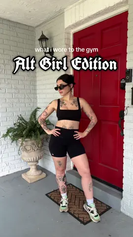 what i'm wearing to the gym, alt girl edition  top: @Victoria’s Secret  bottoms: @alo shoes: @Saucony  #OOTD #altoutfits #girlswithtattoos #gymootd #altfitcheck #altgymgirl #alttiktok #gymgirl #gothgymgirl 