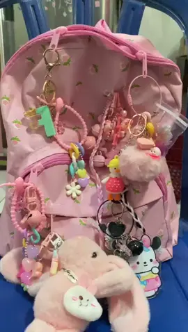 kurang ga si🤣 #trenddulu #keychain #rame #taspinklucu #likeaboss #ramein #fyp 