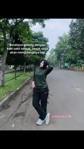 mandor mah kuat haha #runners #binsik #pelarisiputt_🐌 #pelarikonten #foryou #Running #runninggirls #runnerslife #morningroutines 