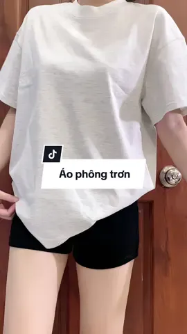 Form đẹp mê #mỗingàymộtoutfit #xuhuongtiktok2025 