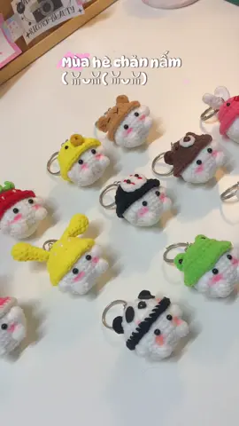 Biệt đội nấm 😎. Order tại ig agury.vn #CapCut #agurycrochet #crochet #moclen #quatang #handmade #gift #thucong #keychain #mockhoa #mockhoalen 