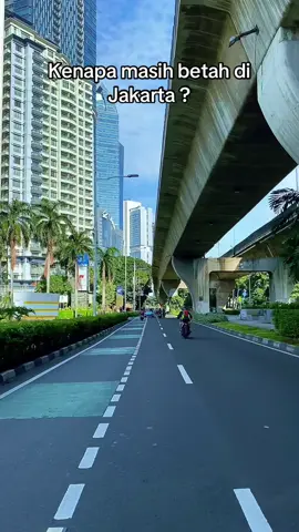 Kenapa masih betah, karena butuh 😅 #Viral #AnakRantau #Terpaksa #fyp #JalananJakarta 