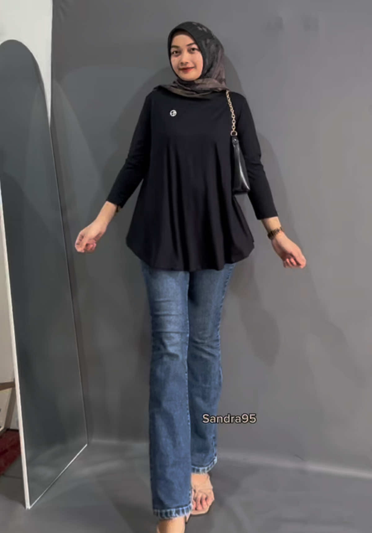 #blouse #rekomendasi #atasanwanita #blousewanita #rekomendasioutfit #blousemurah #atasan #blousepolos #OOTD #ootdfashion #ootdinspo #ootdinspiration #blousecantik #blouseviral 