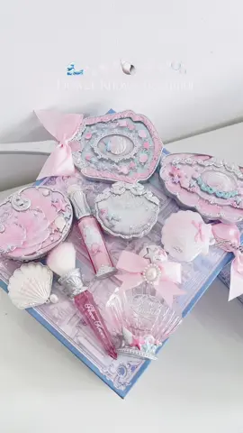 unboxing flower knows shell’s jewel collection 🎀✨🫧🐚 @Flowerknows @Flower Knows Makeup @flowerknows.world #fyp #fypage #reviewlamdep #viral #flowerknows #flowerknownmakeup #shelljewelry #unbox #unboxing 