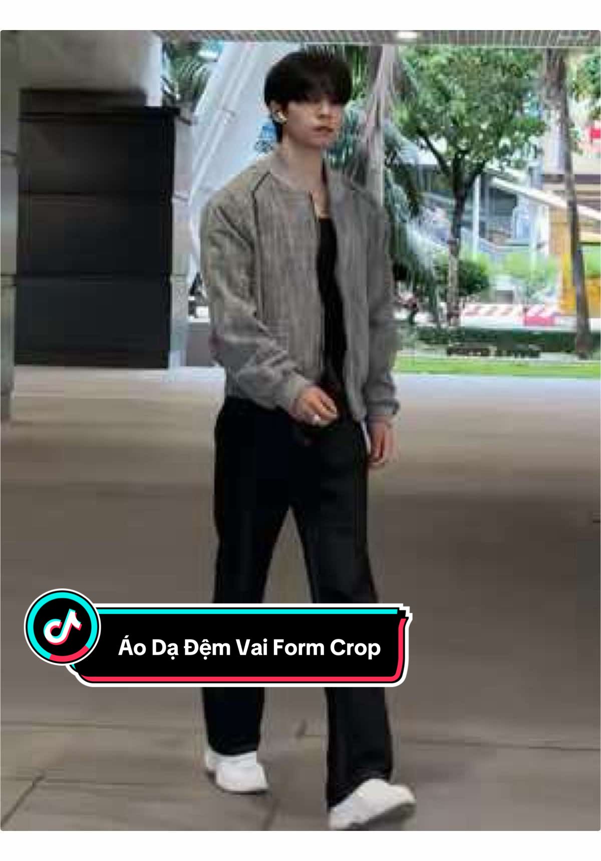 Áo cho anh em nào muốn vai rộng chân dài nhé 🧏🏻‍♂️ mình mang size M nha -> áo không nóng lắm đâu nha #xuhuong @