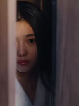 เป็นคนที่สวยบริสุทธิ์มาก สวยน่าทะนุถนอมอะ ยิ่งเรื่องนี้เป็นคนเก่งที่ขี้แง ยิ่งน่าเอ็นดู หลงเธอสุดด ไม่ใช่แค่พระเอก คนดูยิ่งหลง #เจ็ดคัมภีร์ผนึกมาร #TheSevenRelicsOfillOmen #หลิวฮ่าวฉุน #liuhaocun 