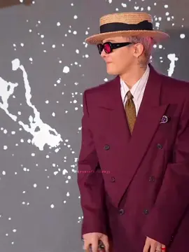 seperti biasa, tugas Jaeho bukan sekedar bodyguard GD #gd #gdragon #kwonjiyong #bigbang #지드래곤 #빅뱅 #gdragon2025 #übermensch #kpop 