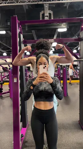I got my gym crush to do a video with me 🥹 @Joss V #gym #GymTok #gymhumor #relatable #fyp #real #workout #Fitness #foryoupage #gymmotivation🏋️‍♀️ 