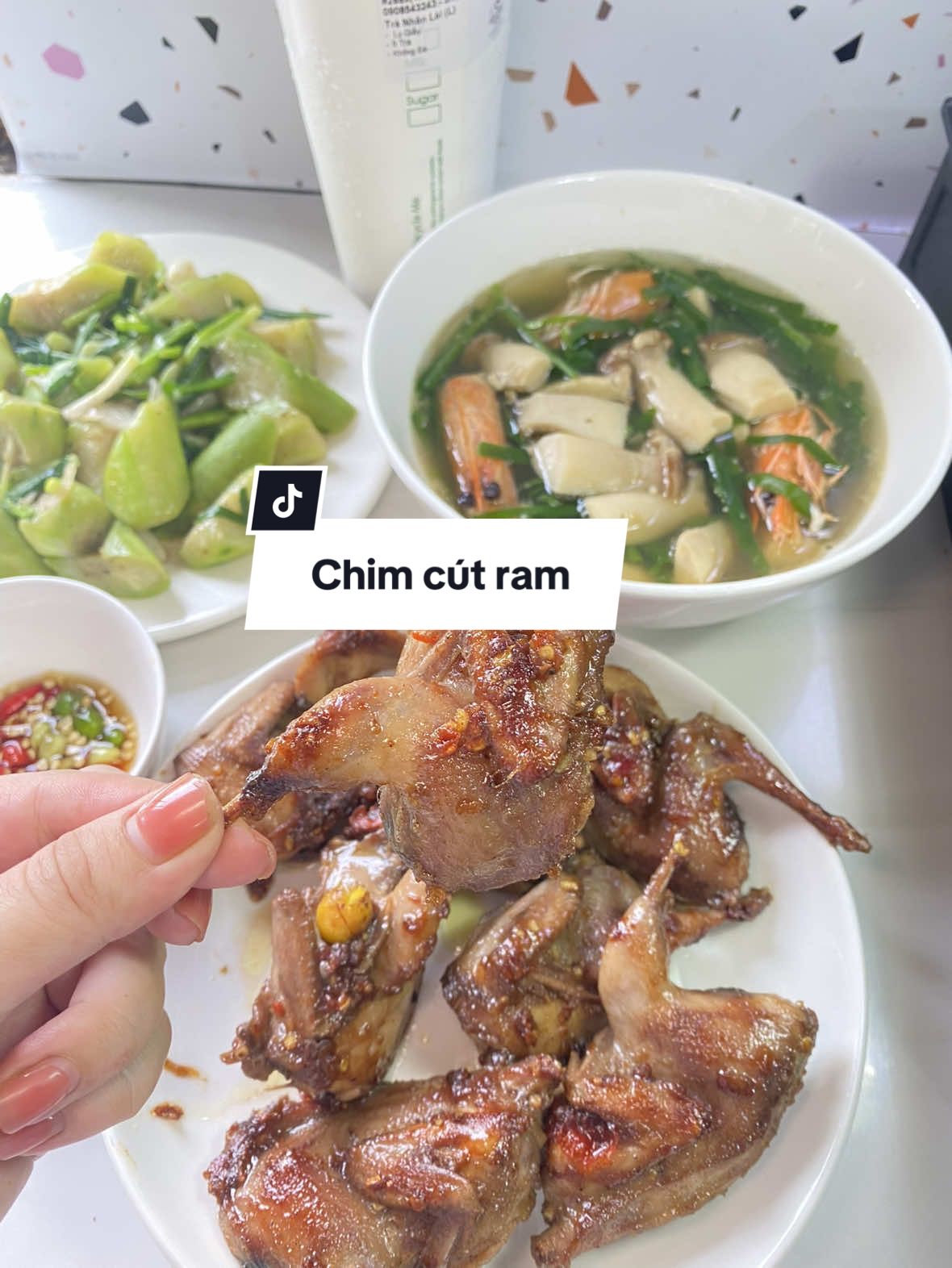 Đi chợ mấy vòng hỏng bík ăn gì... cuối cùng ăn cút ram #dienthicnauan #chimcutchien #chimcut #homnayangi #xuhuongtiktok #cơmque #thichnauan #comnha #comnhangonnhat 