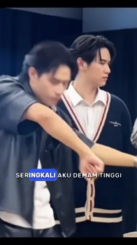 Membalas kepada @marsyaarmy657 winny ver✨ #fyp#winny#winnysatang#winny_thanawin#winnysatang#winnysatang#winnysatang#winny#winnysatang 