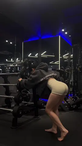 Lái xaii #gym #gymgirl #gymmotivation #gymer #unityfitnesstạquangbửu #unityfitness 