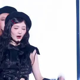 ف/ ري ولا الي بافتارك ؟🥺#explore #fyppppppppppppppppppppppp #fyp #froyou #fancam #fancams #foryoupage #foryou #viral #explorepage #ive #rie 