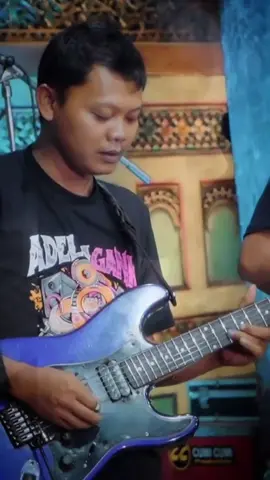 😔🥀 #liriklagu #kesepian #sherlykdi #fyp #CapCut 