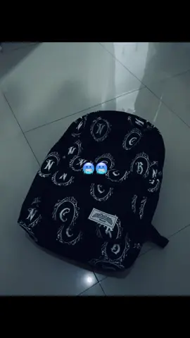 #taslokal #tas #tasransel #tasmurah #tascowok #sns #skena #taskece 