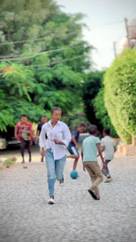 ሴቷ ቅምጥል😎@Has_Jo #ethiopian_tik_tok🇪🇹🇪🇹🇪🇹🇪🇹 #viral_video #creatorsearchinsights #foryoupage❤️❤️ @bbmi_et @Brushed by Betty makeup #bbmihairinstitutechallenge #bbmidiablitaerestuuuu #bbmilagre 