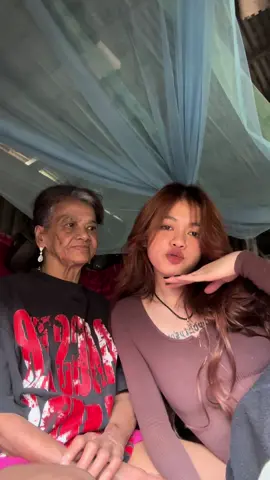 ខានជួបយូរហេីយម៉ាក់យាយ😍#fyp 