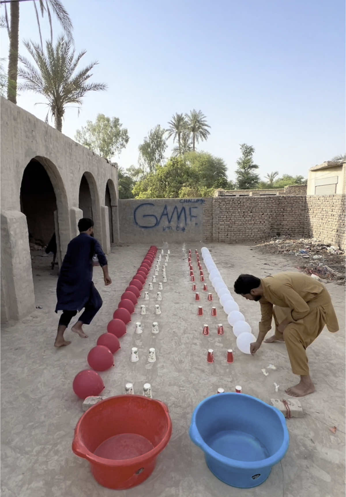 Unbelievable balloon 🎈 pop race game #balloongame #balloonchallenge #amazing #viralvideo #game #challenge 