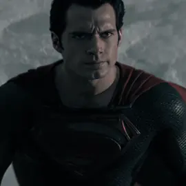 Is Superman the people’s hero? | #superman #clarkkent #supermanedit #tomwelling #henrycavill #usa #edit #fyp #viral 