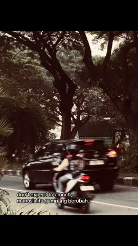 hari ini membutuhkan, mungkin esok melupakan.