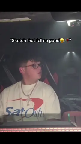 What is lacy saying😂 @Lacy #sketch #funny #viral #fyp #clips #lebron #ayo @Sketch #foryoupage #relatable #faze #hotbox #trending #xyzbca #lentejas 