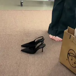 #heelswanita #sepatuheels 