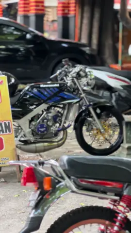 wilis gank #2stroke #ninjass #blueband19 