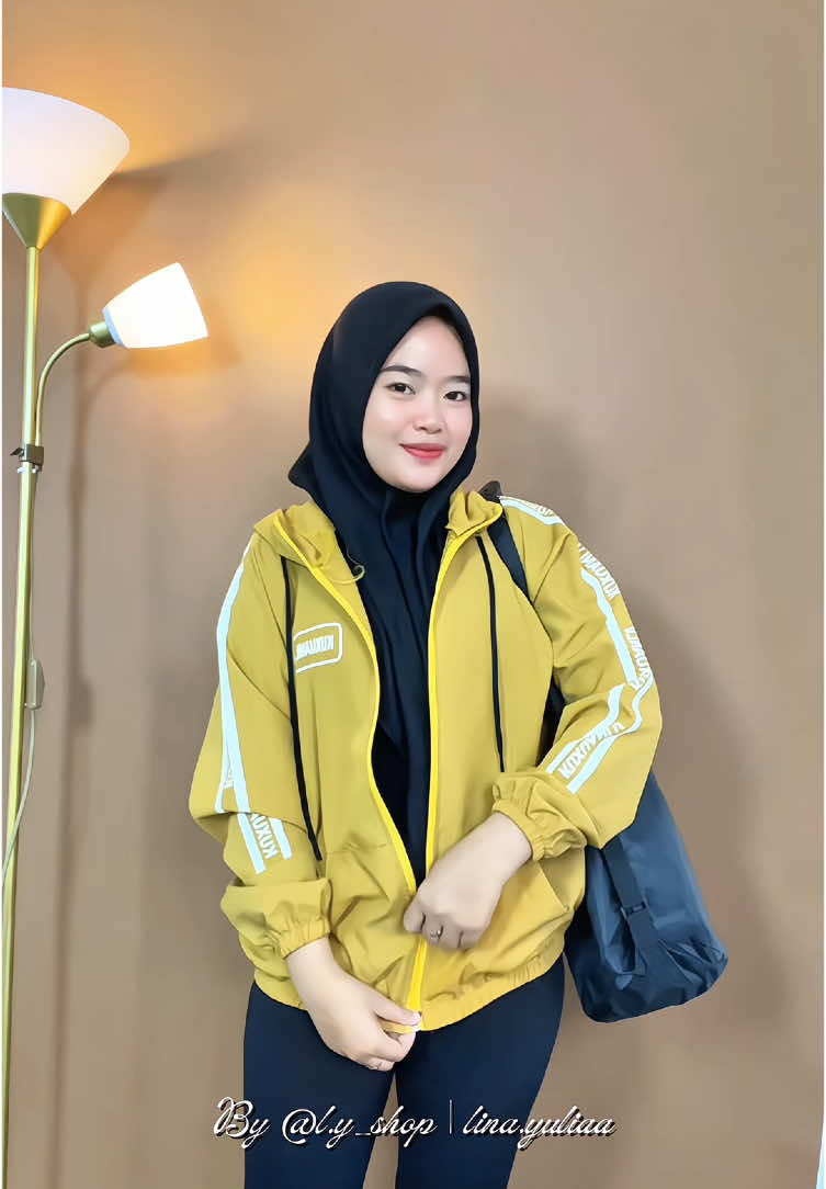#jaketparasutwanita #jaketparasut #jaketolahraga #jaketwanita 