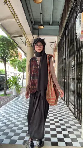 aku suka nadin, kamu?