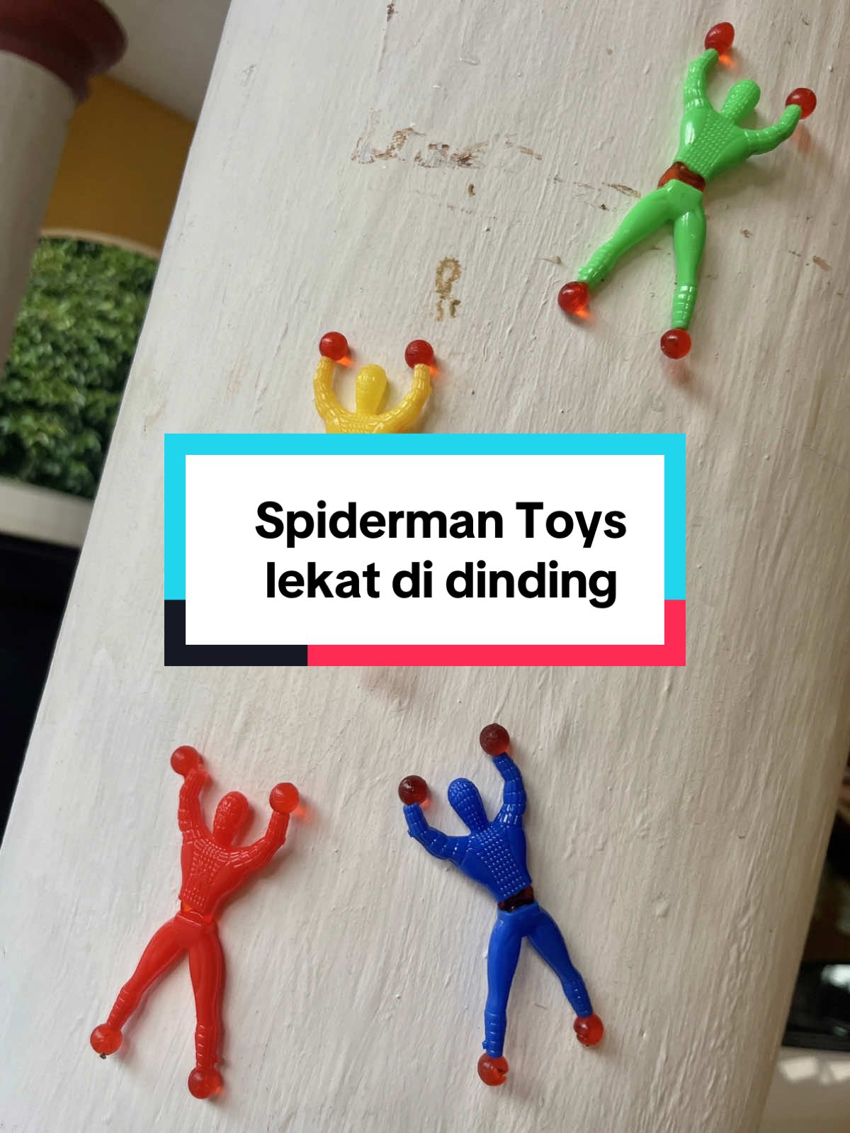 Tak perlu mainan mahal , yang murah ni je pun dah boleh happy kan anak2 ! 😁 #stickyman #mainananak #mainan #wallclimb #wallclimbing #stickywall #stickytoys #mainanspiderman #spidermanstickytoys #stickymantoys #toysstickyman #spidermanstickytoys #stickytoys #stickywalltoys 