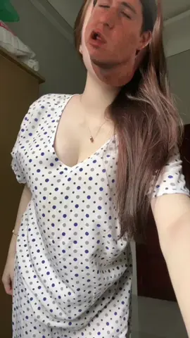 @Như 