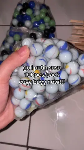 guli putih susu 100pcs/pack cuyy buyy now!!! #guli #kelereng #gundu #mainanviral #mainanunik #mainananak #fy #fyp #fypシ #fypシ゚viral #fyppppppppppppppppppppppp 
