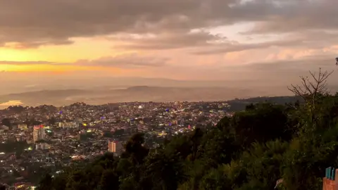 ဒီရက်ပိုင်းတောင်ကြီးမိုးနဲ့ ဒီလိုညနေနေဝင်ချိန်လေး မမြင်ရတာတောင်ကြာပီဗျာ🫩 #trendiing #fyp #views #taunggyi #tgi 