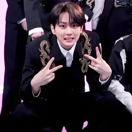 jungwon sekarang suka melet😭🫵 #JUNGWON #ENHYPEN #fyp 