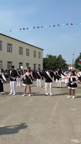 11A🖤😍 #sonzeng #sonzengreqsleri #sonzəng #65nomrelimekteb #kesfet #vals 