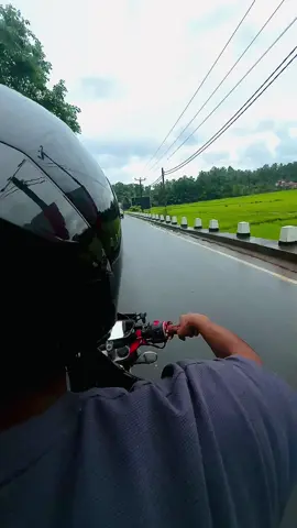 වංගුයි, බ්‍රේක් යි කියයි Fz ගැන 💋👌  #fzv1 #yamaha #bike #fypシ #viral #trending #tiktok #srilanka #onemillionaudition 