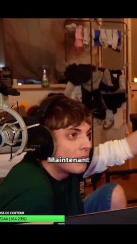 Anyme n'arrive pas à garder sa nonchalance, il prépare un gloss fait maison en live #twitch #anyme #anyme023 