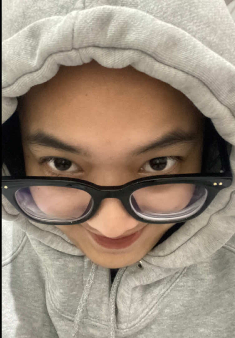 y gmn hoodie is mylife, hhe  #Vlog #OOTD #hoodiemurah #outfitideas #outfitcheck 