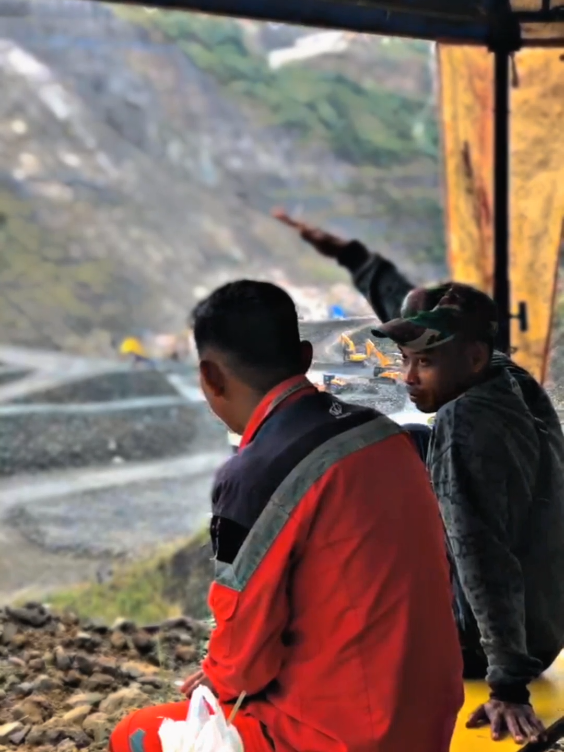 kerja sewajarnya saja.. #fypシ 